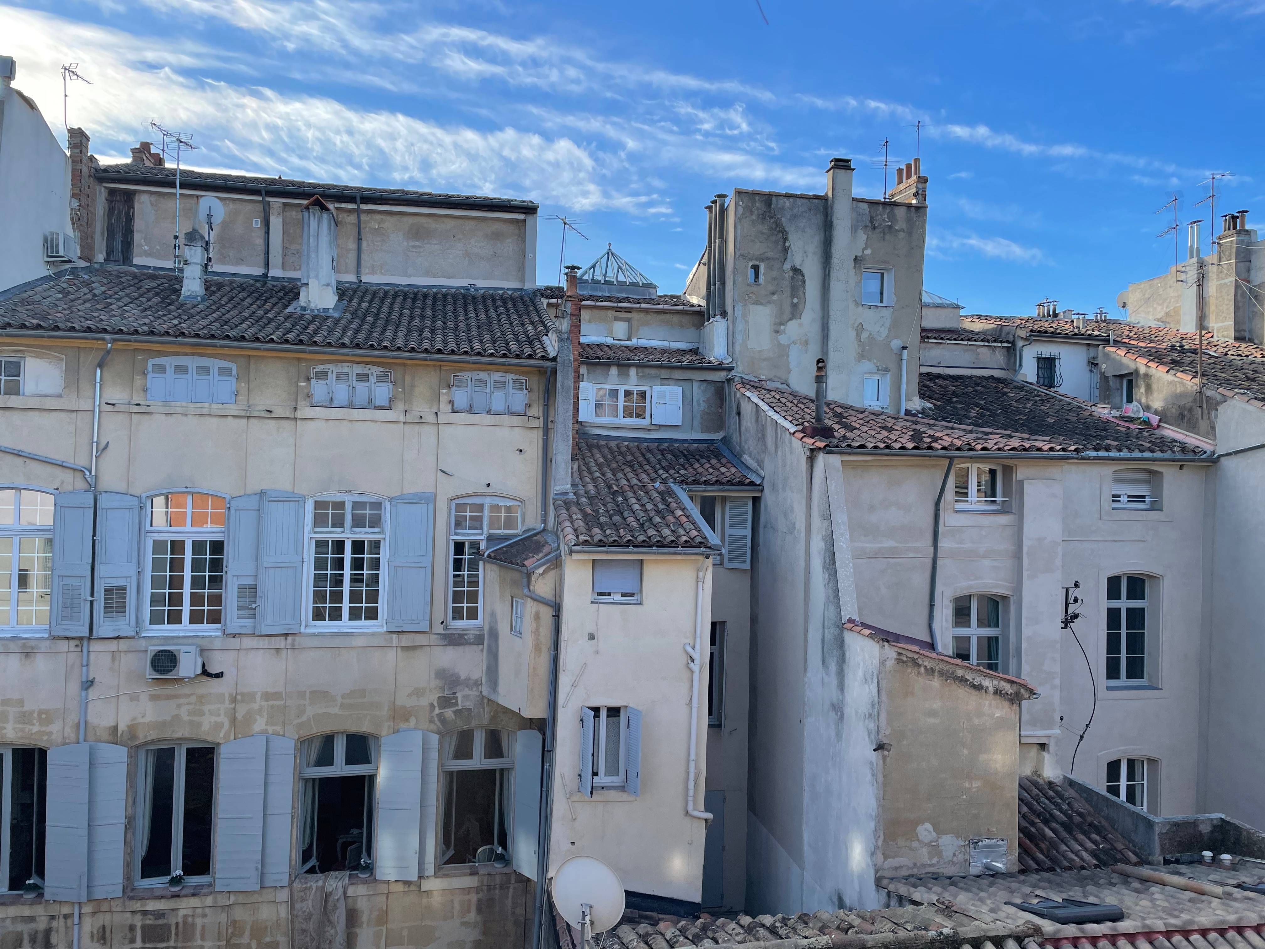 Propose chambre à louer dans colocation Aix (13) centre historique libre le 5 juin