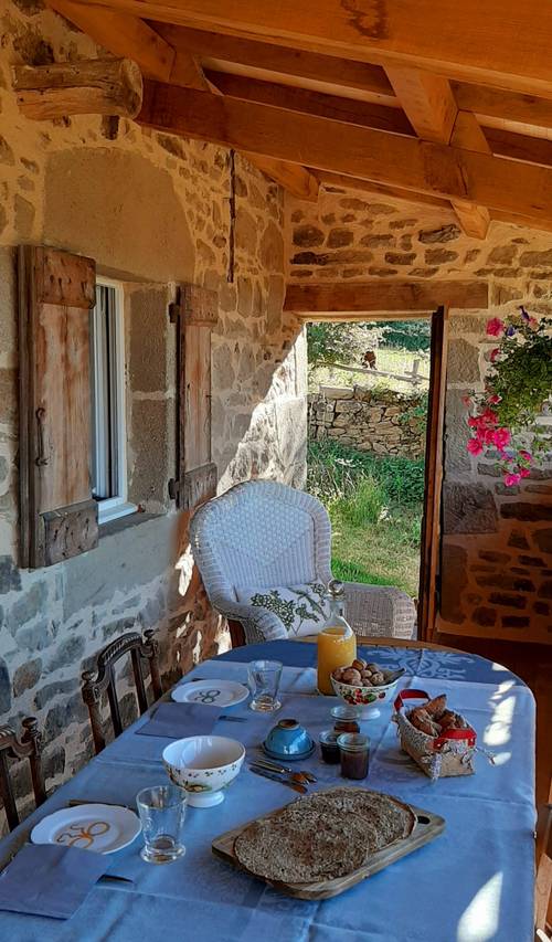 Loue Chambres & table d’hôtes entre Conques et Rocamadour (46) - 1 à 4 couchages