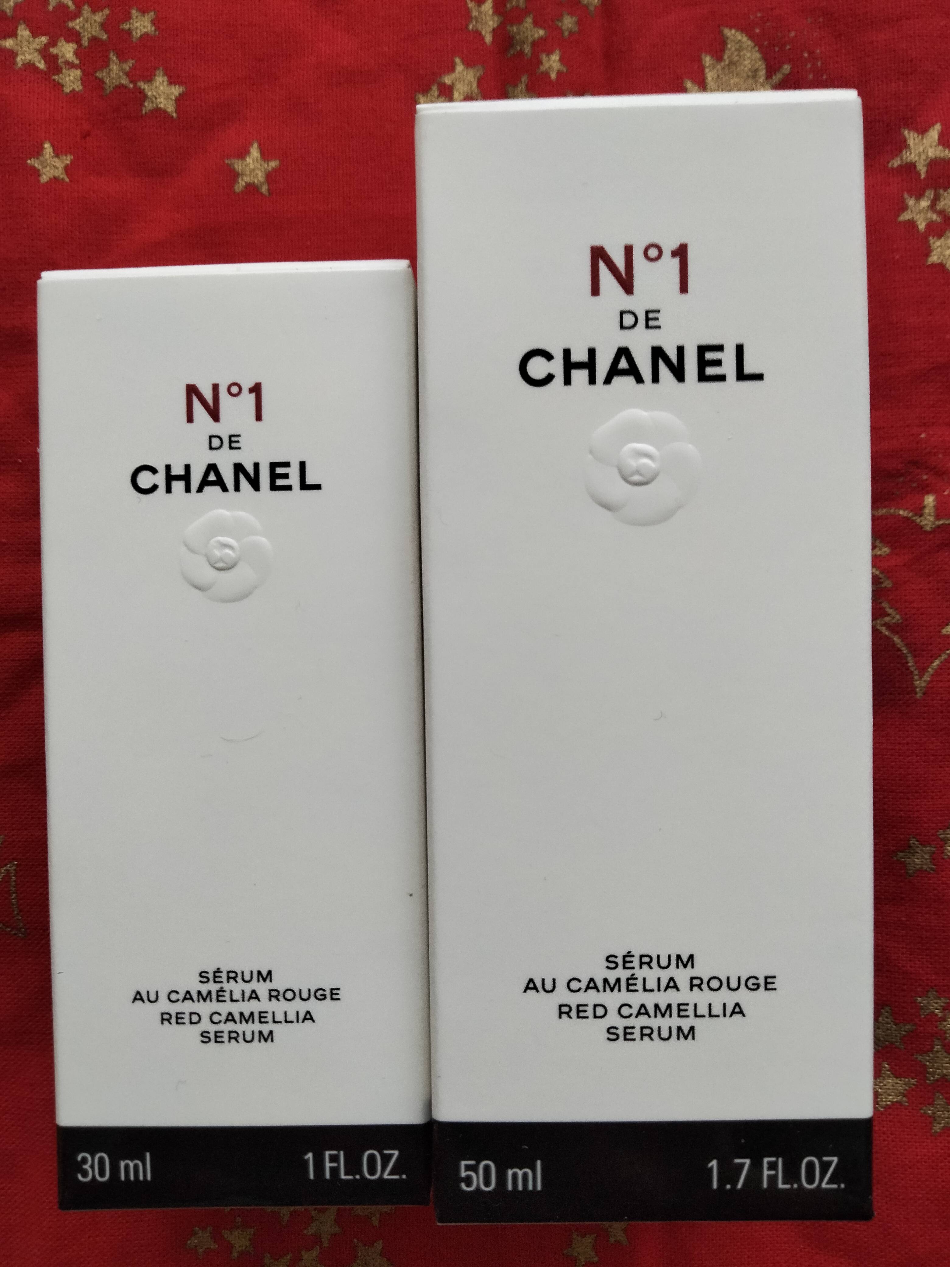N 1 de Chanel au camélia rouge