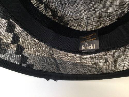 Chapeau habillé noir de cérémonie