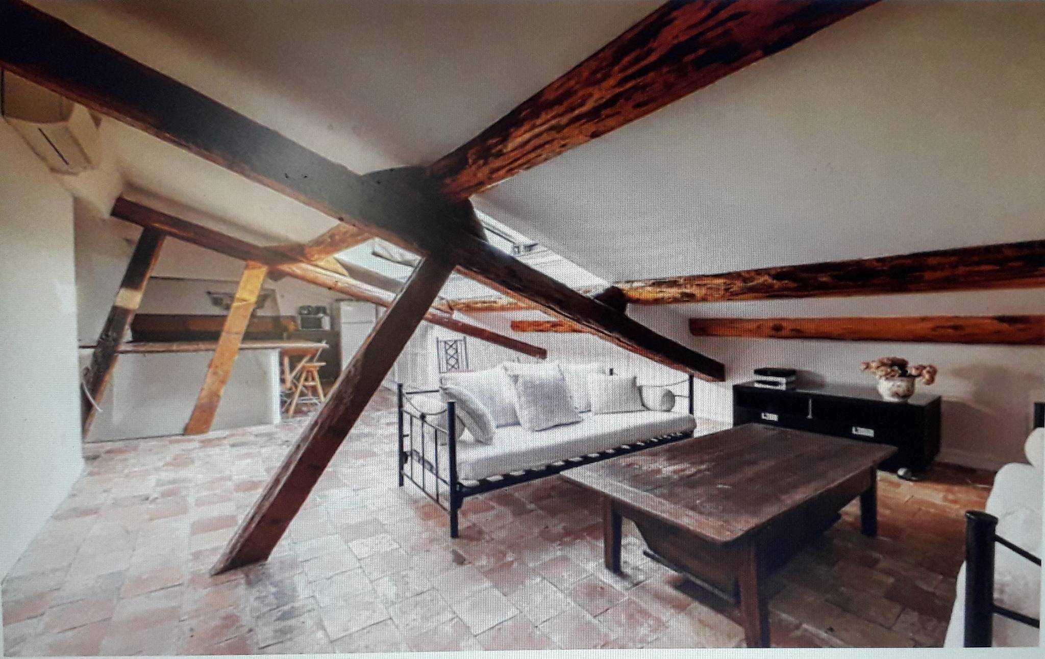 Loue appartement 65m² 2 chambres Aix-en-Provence