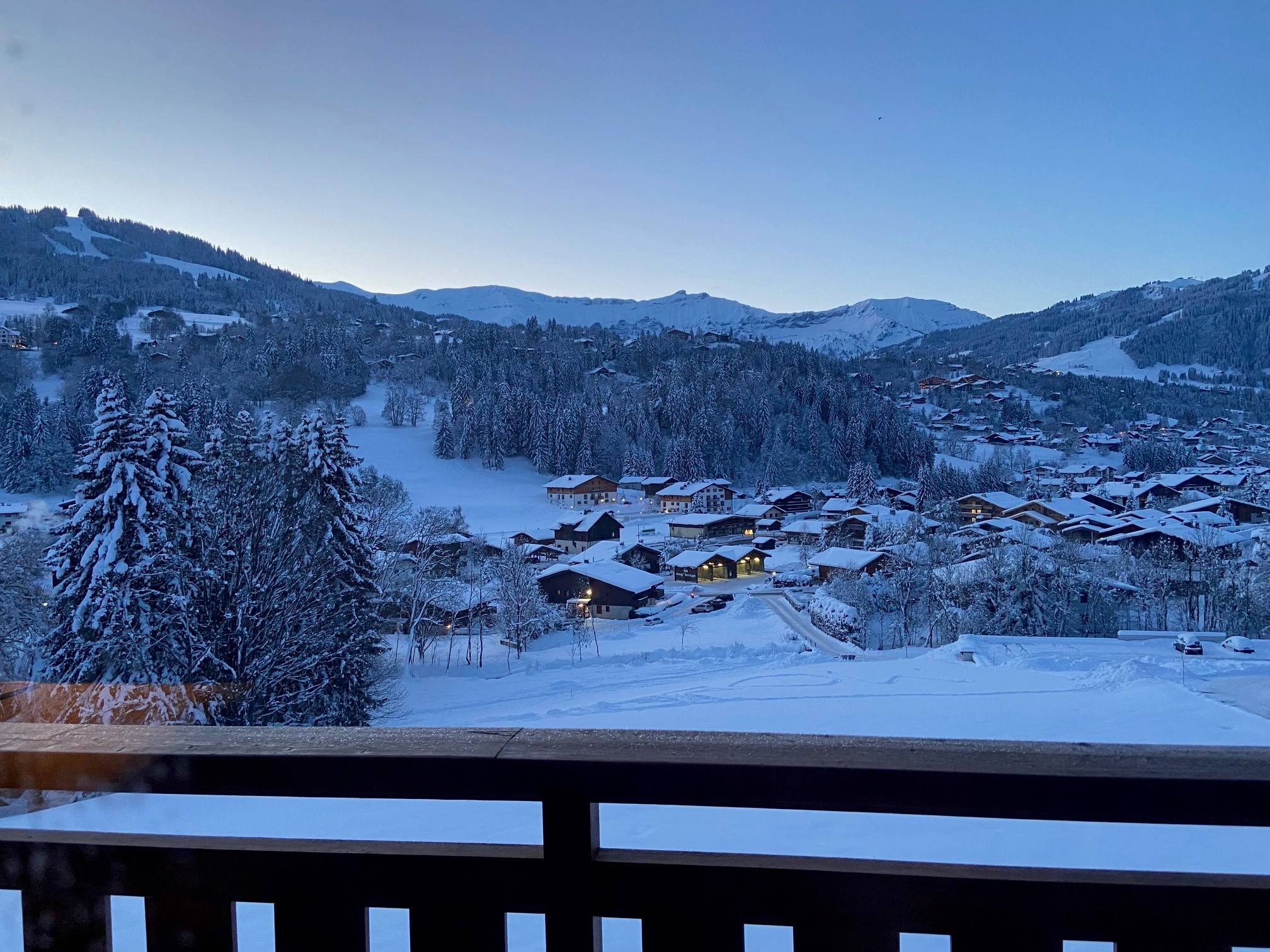 Loue bel appartement vue imprenable sur Megève - 2 chambres, 4 couchages