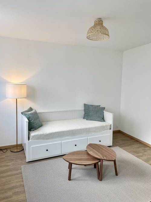 Loue Charmant studio meublé refait entièrement à neuf quartier Rives de l’Orne à Caen - 18m²