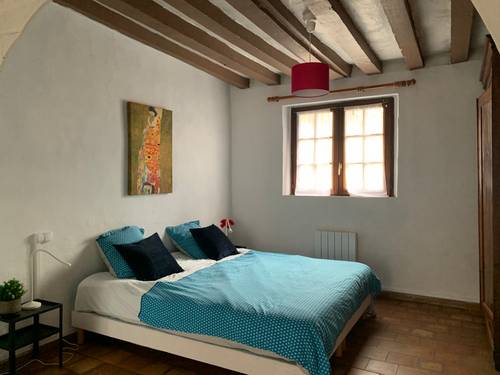 Propose gîte de 45m² Capitale du Perche - 3 couchages - 1 chambre - Nogent-le-Rotrou (28)