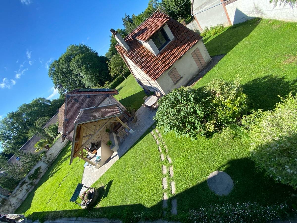 Loue maison de campagne 5 ch - 12 couchages avec grand jardin arboré Sorel-Moussel (28)
