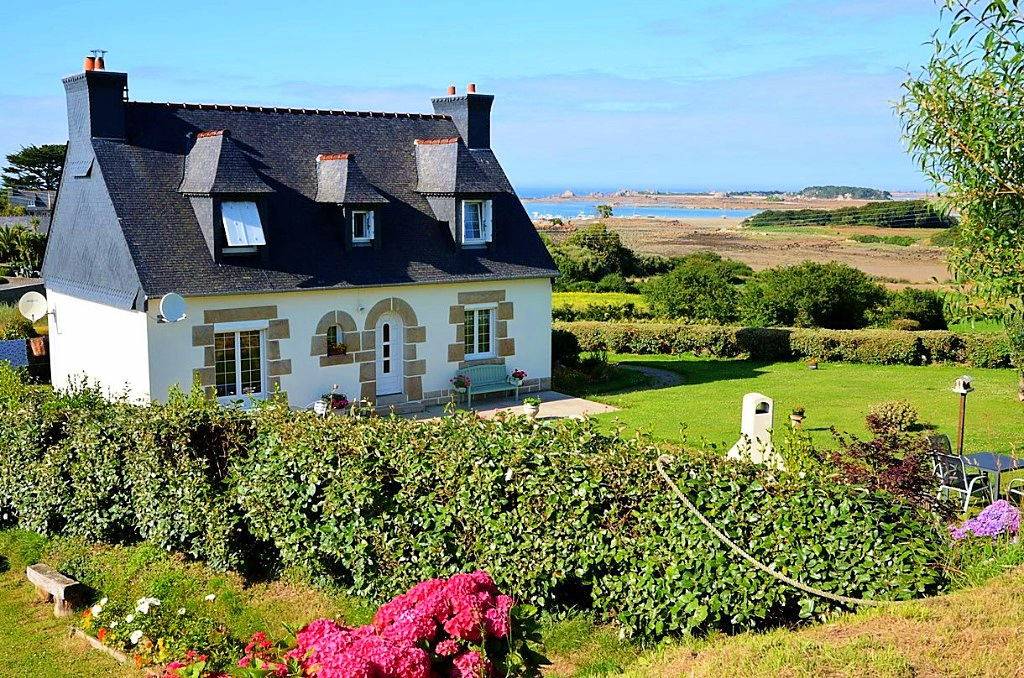Loue maison en bord de mer - 8 couchages - Penvénan (22)