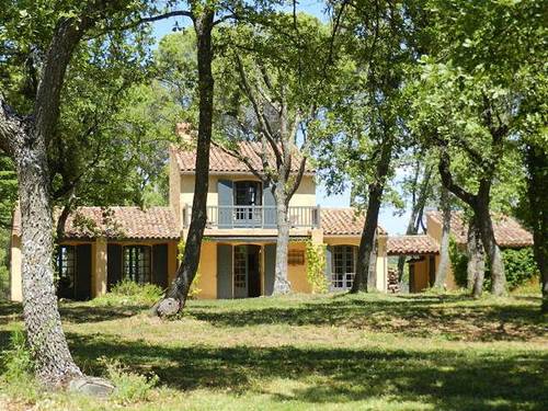Mas de charme à louer dans les vignes du château La Coste 10 couchages
