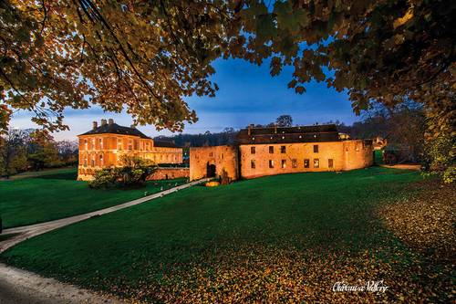 Loue Château de Vallery pour réceptions - Vallery (89)