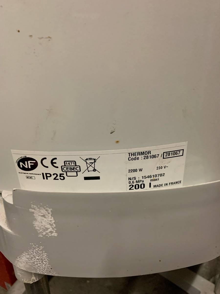 Chauffe eau très bon état