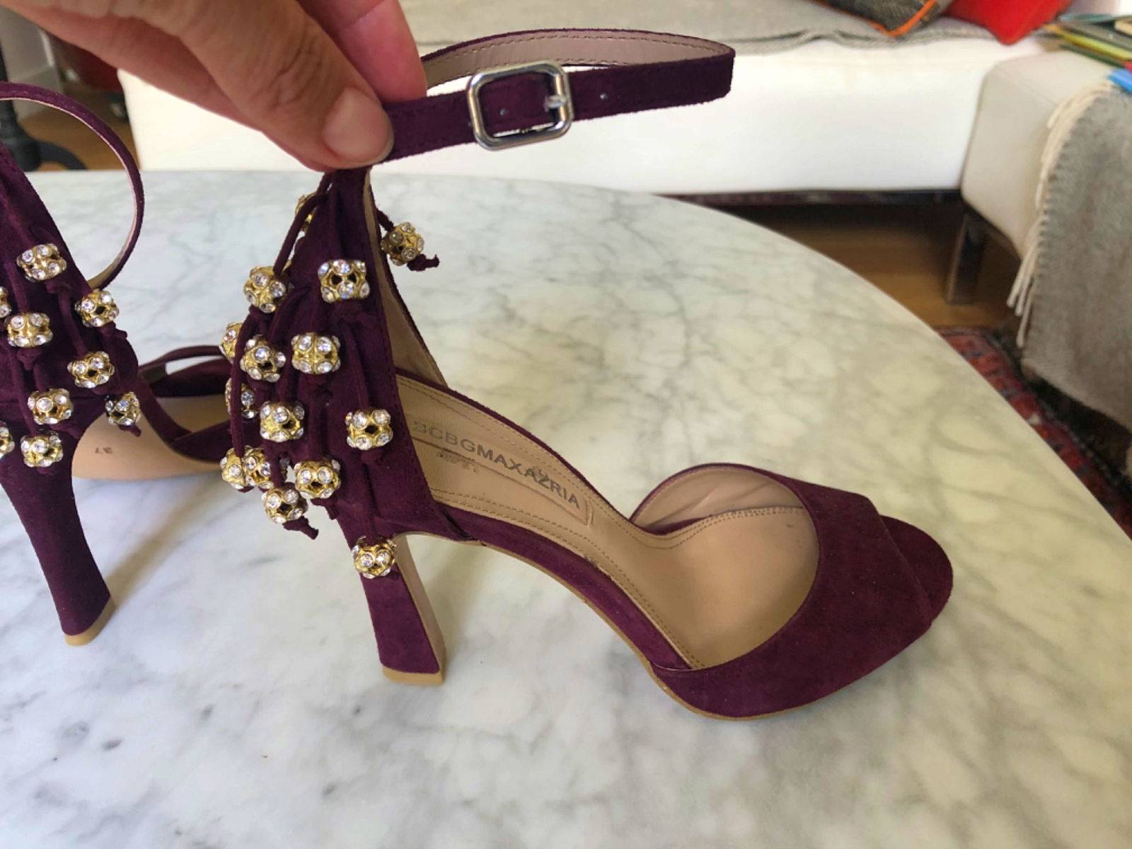 Vends sandales BCBG MaxAzria - Pointure 37