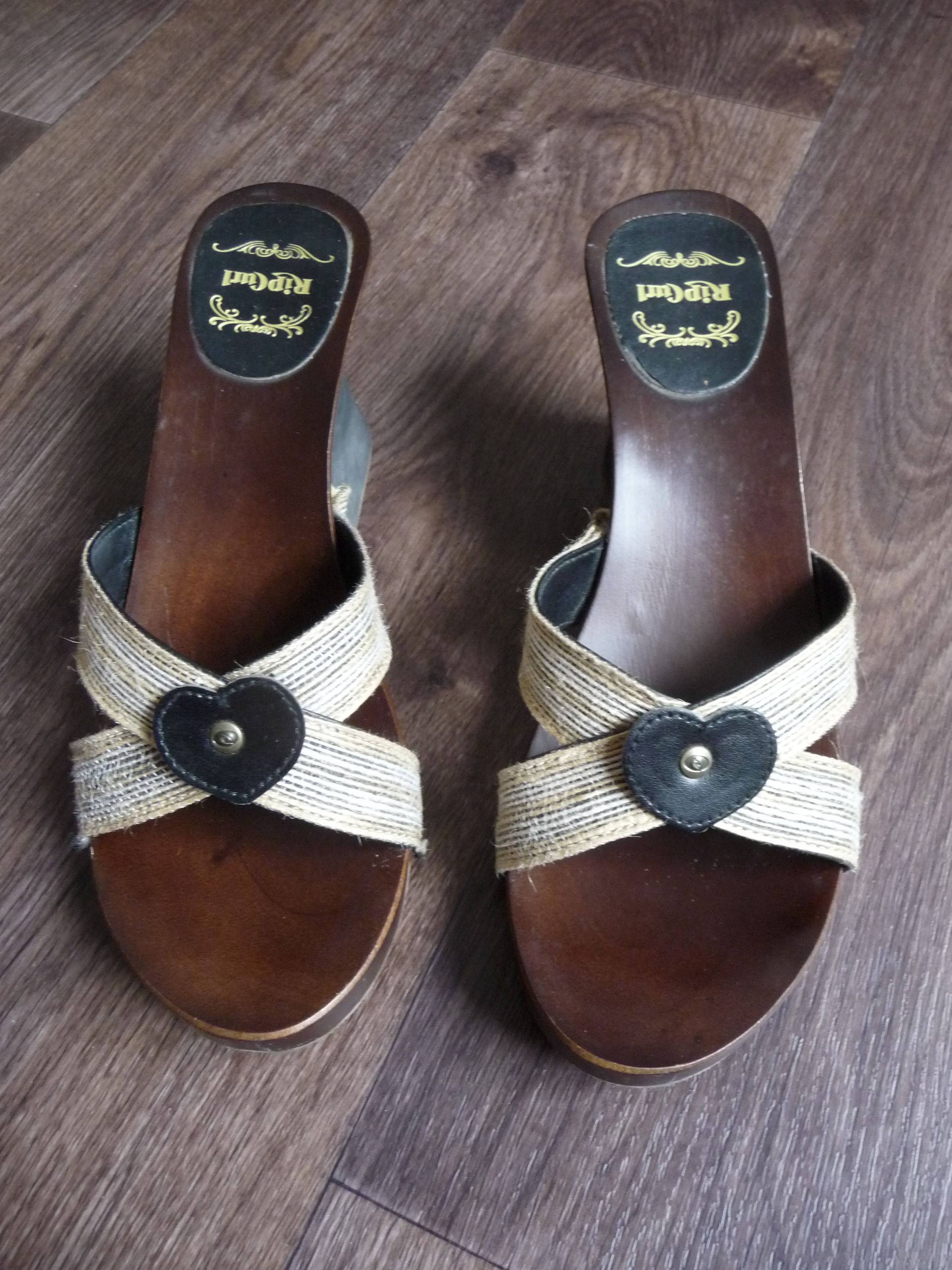 Vends chaussure d’été sabot Rip Curl - Pointure 39