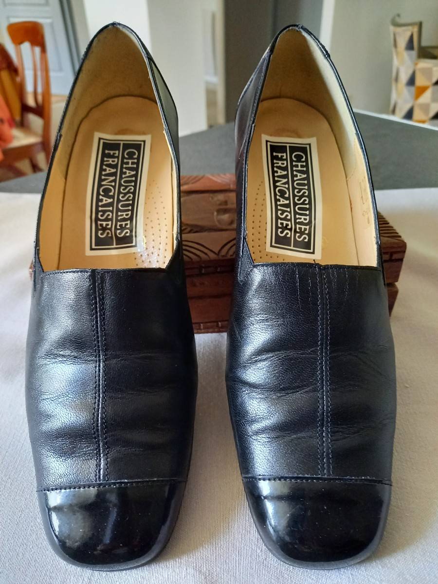 Vends chaussures noires femme - Pointure 39