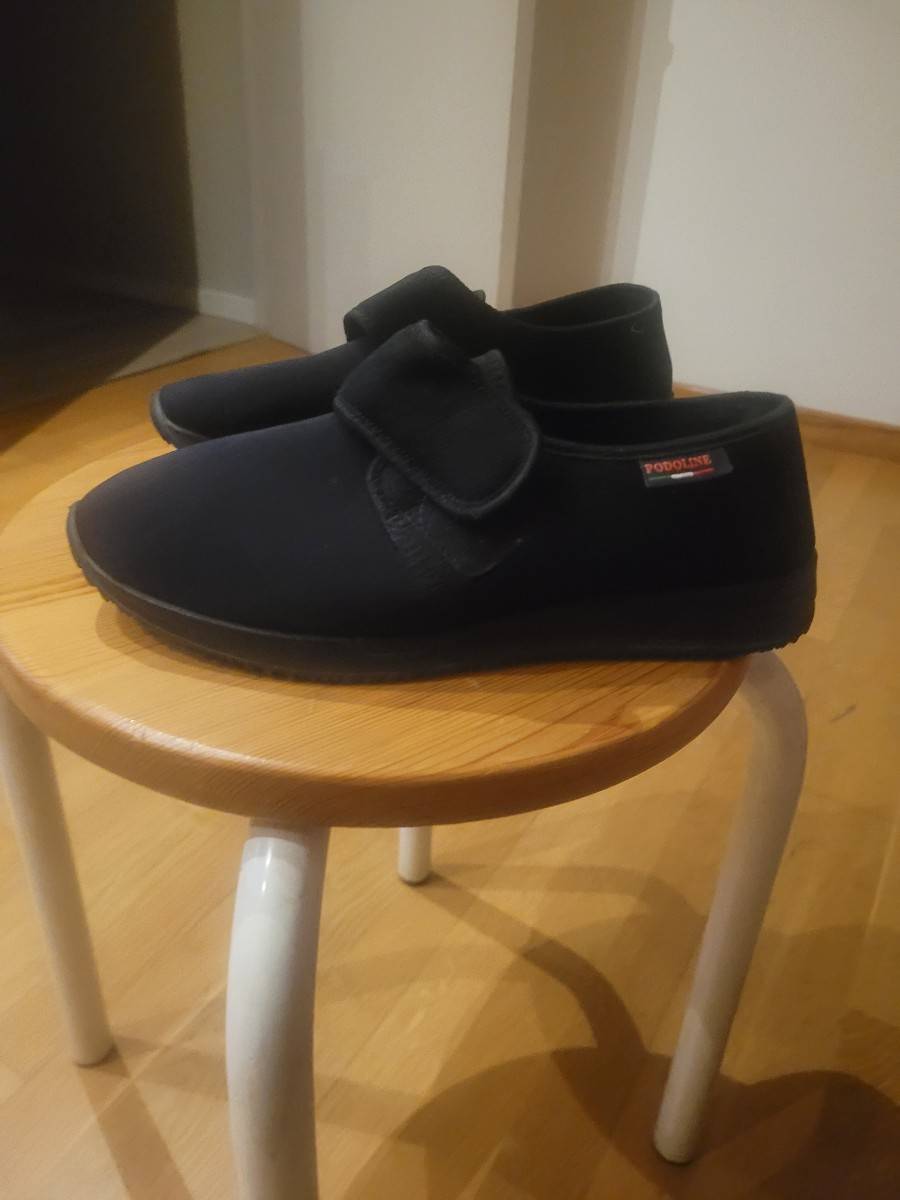 Vends chaussures homme anti dérapantes - Pointure 42
