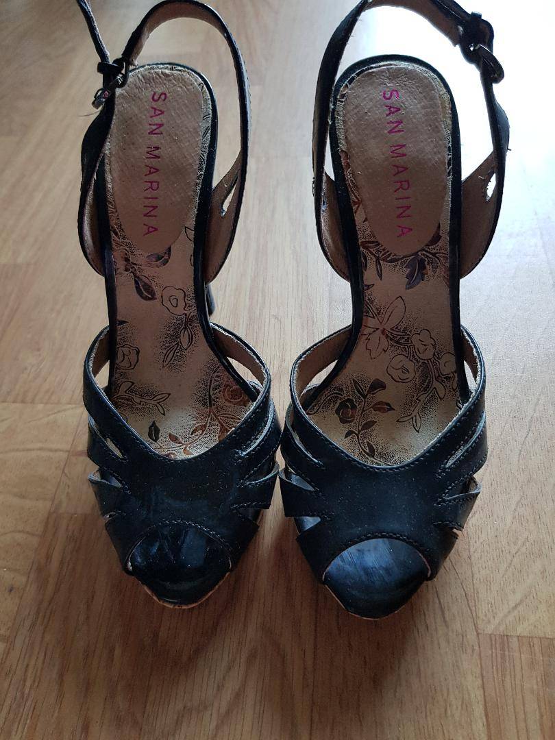 Chaussures neuves - noires - San Marina - Pointure 36