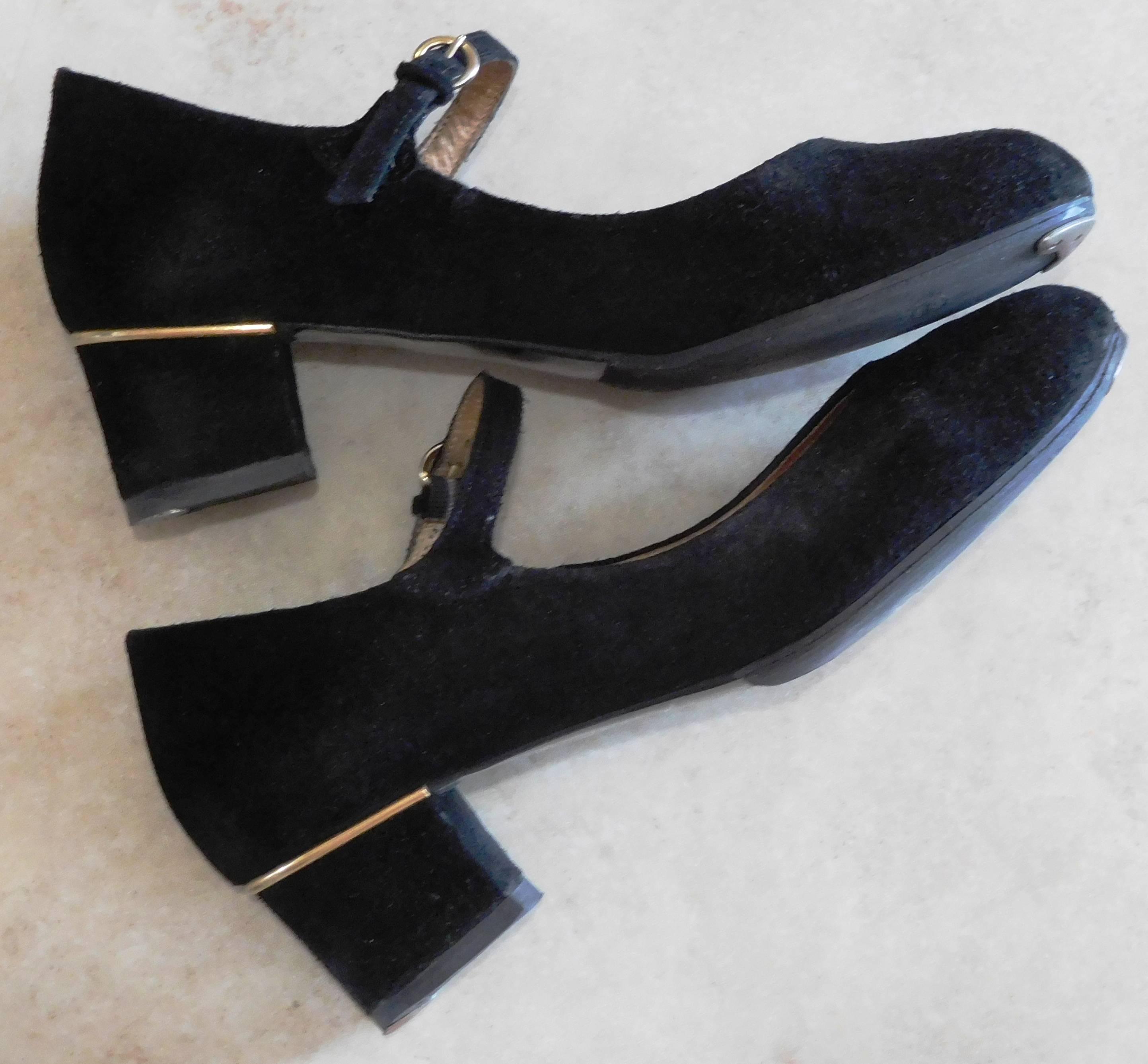 Chaussures salon femme (cuir suédé noir) - Pointure 38