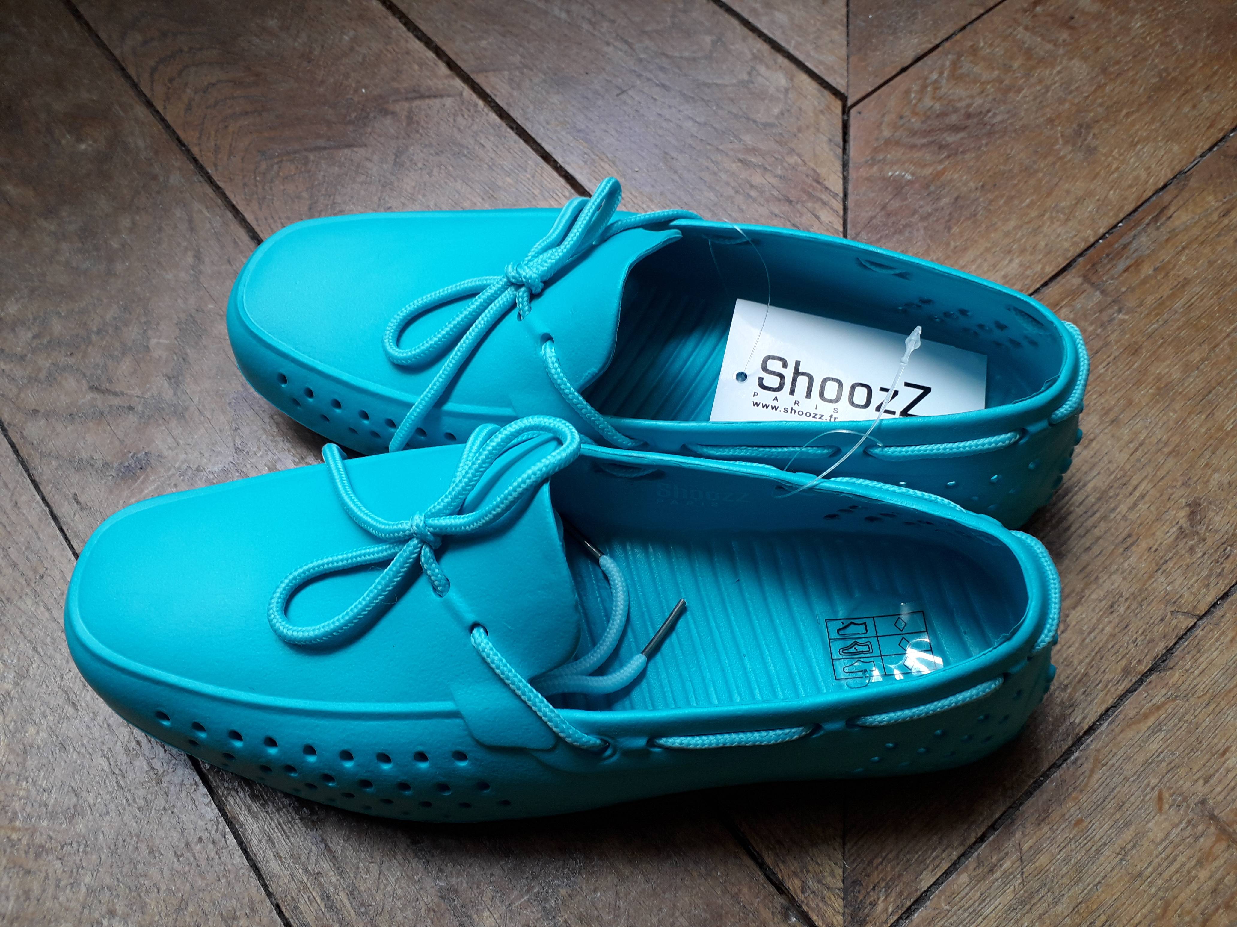 Chaussures Schoozz turquoises T39 neuves
