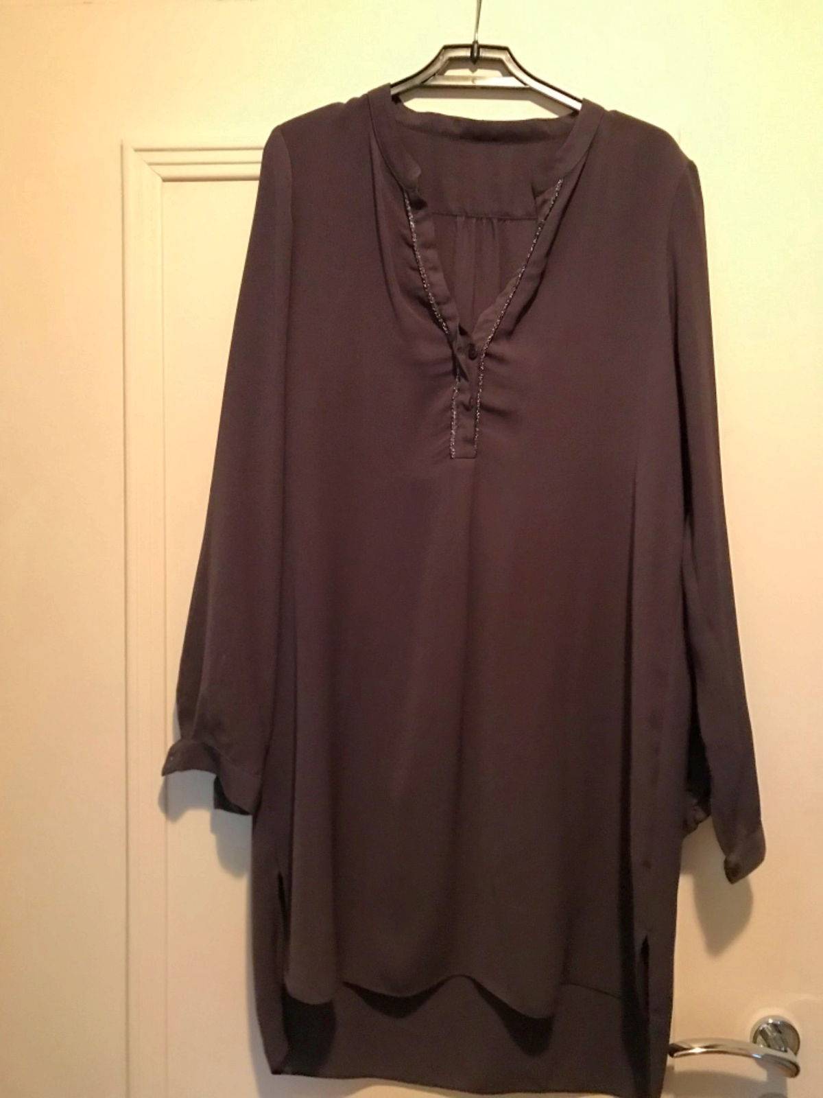 Robe chemise gris foncé comme neuve - Taille M