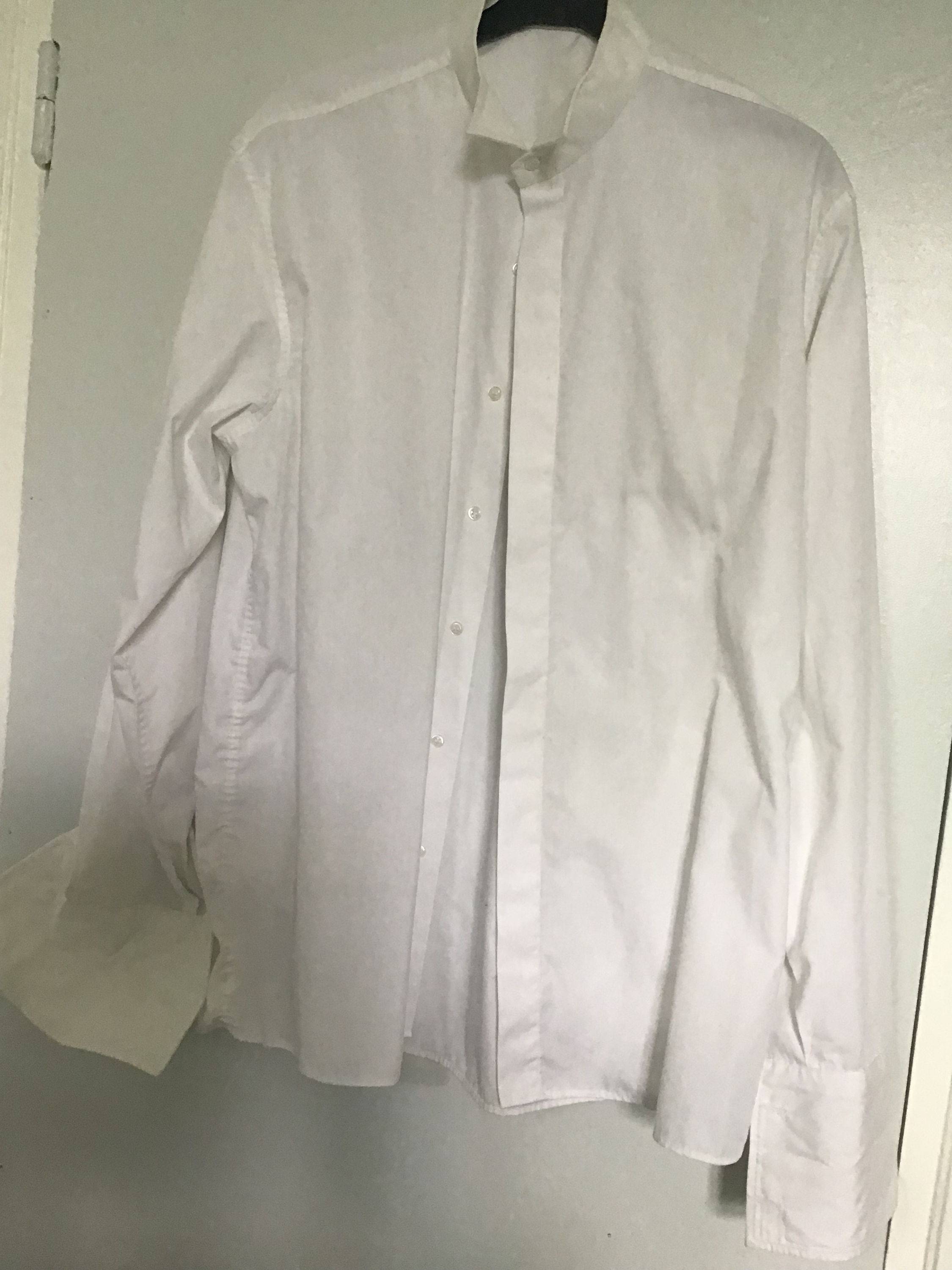Vends chemise homme col cassé - Taille XS