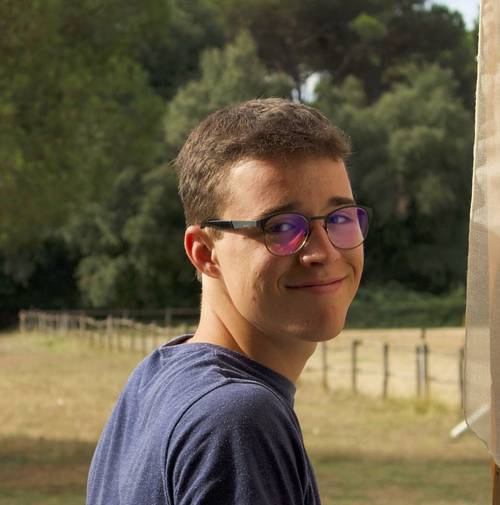 Propose babysitting à Périgueux et environs