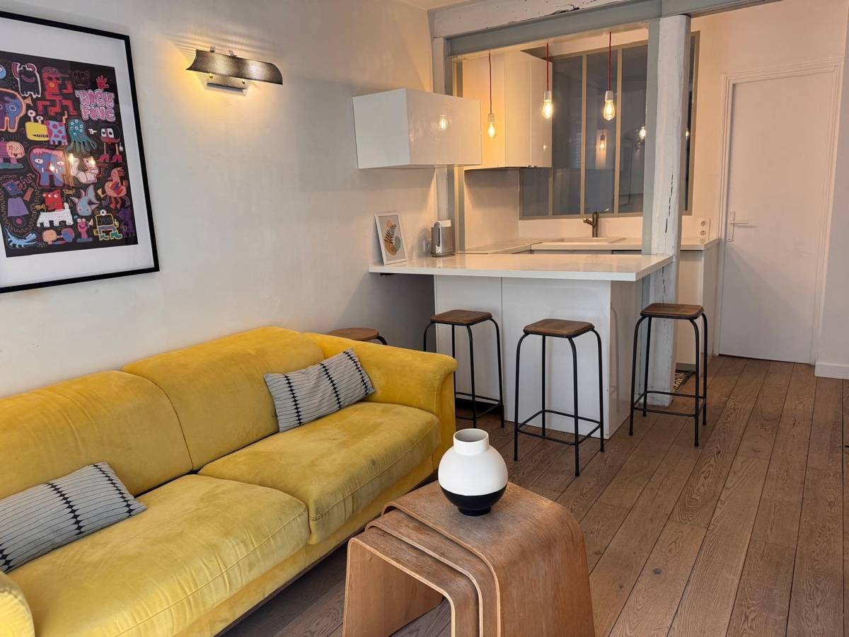 Loue appartement 43m² Paris 18ème - Cherche colocataire