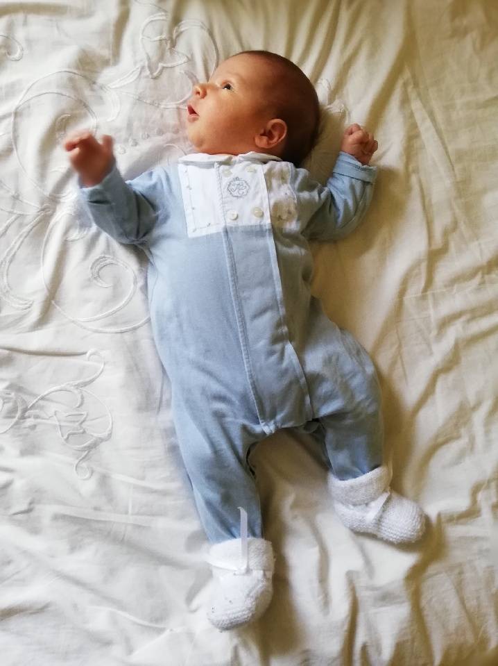 Cherche personne pour garder un bébé sur Gens de Confiance