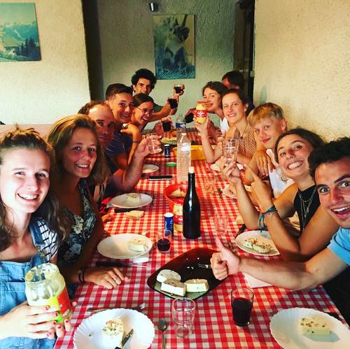 Cherche saisonniers et étudiants pour les vendanges H/F