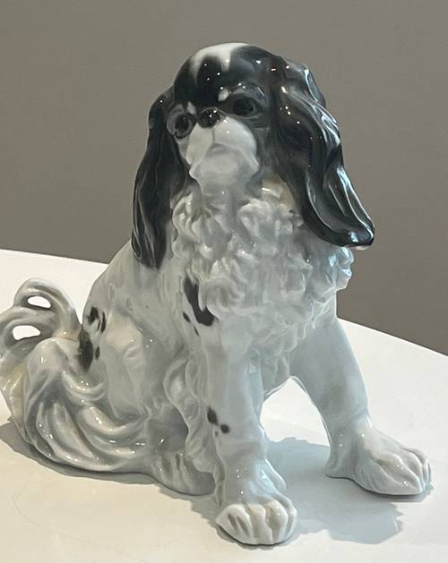Chien King Charles -Signé & numéroté- Porcelaine - Volkstadt