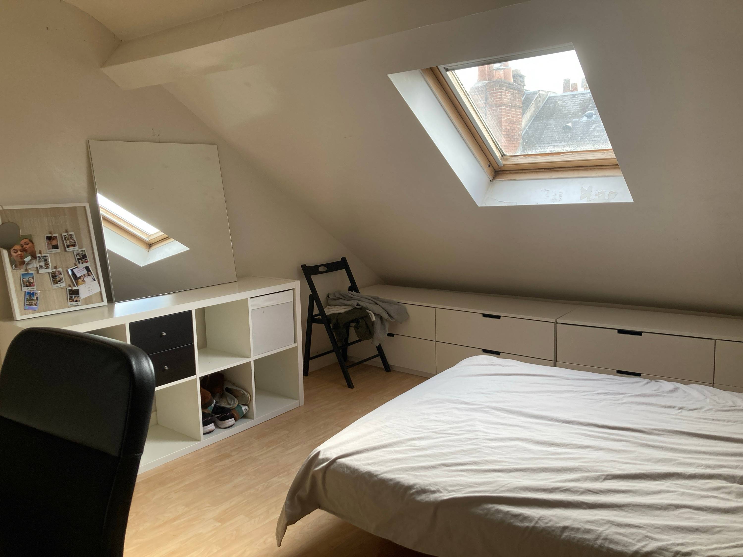 Louons chambre meublée dans notre maison à Tours (Quartier Prébendes), 16m²