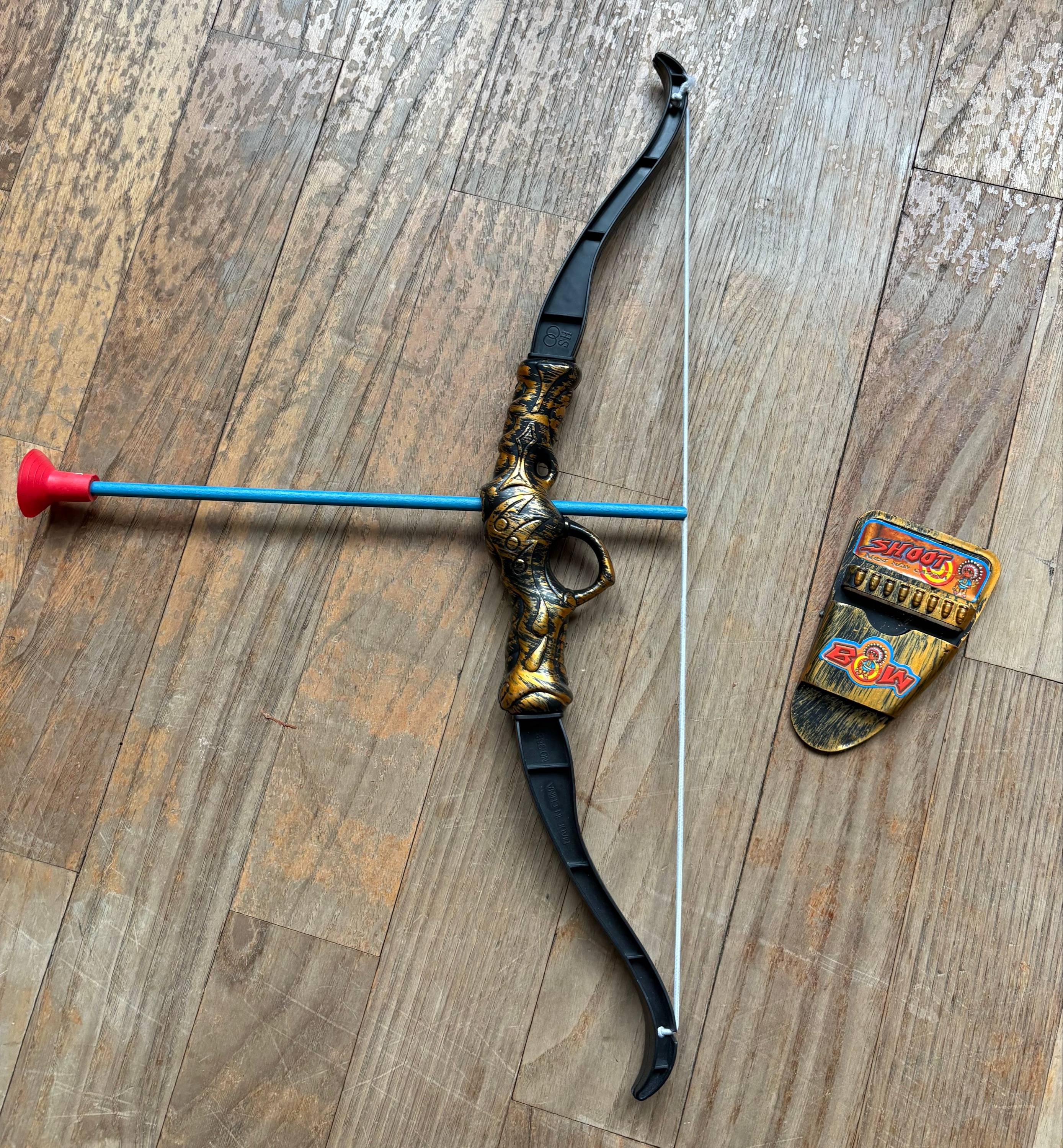 Vends premier arc et sa flèche