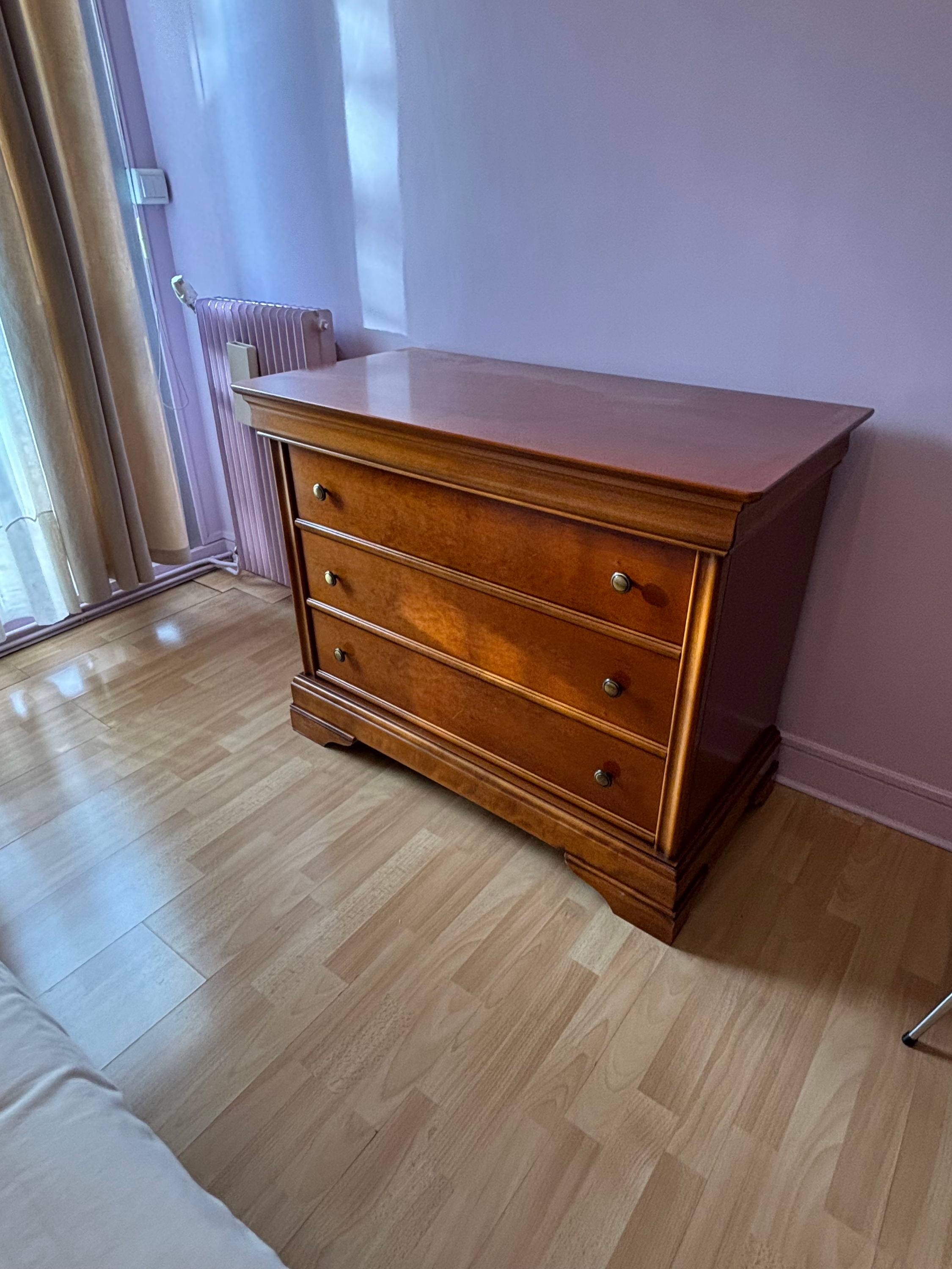 Vends commode en bois