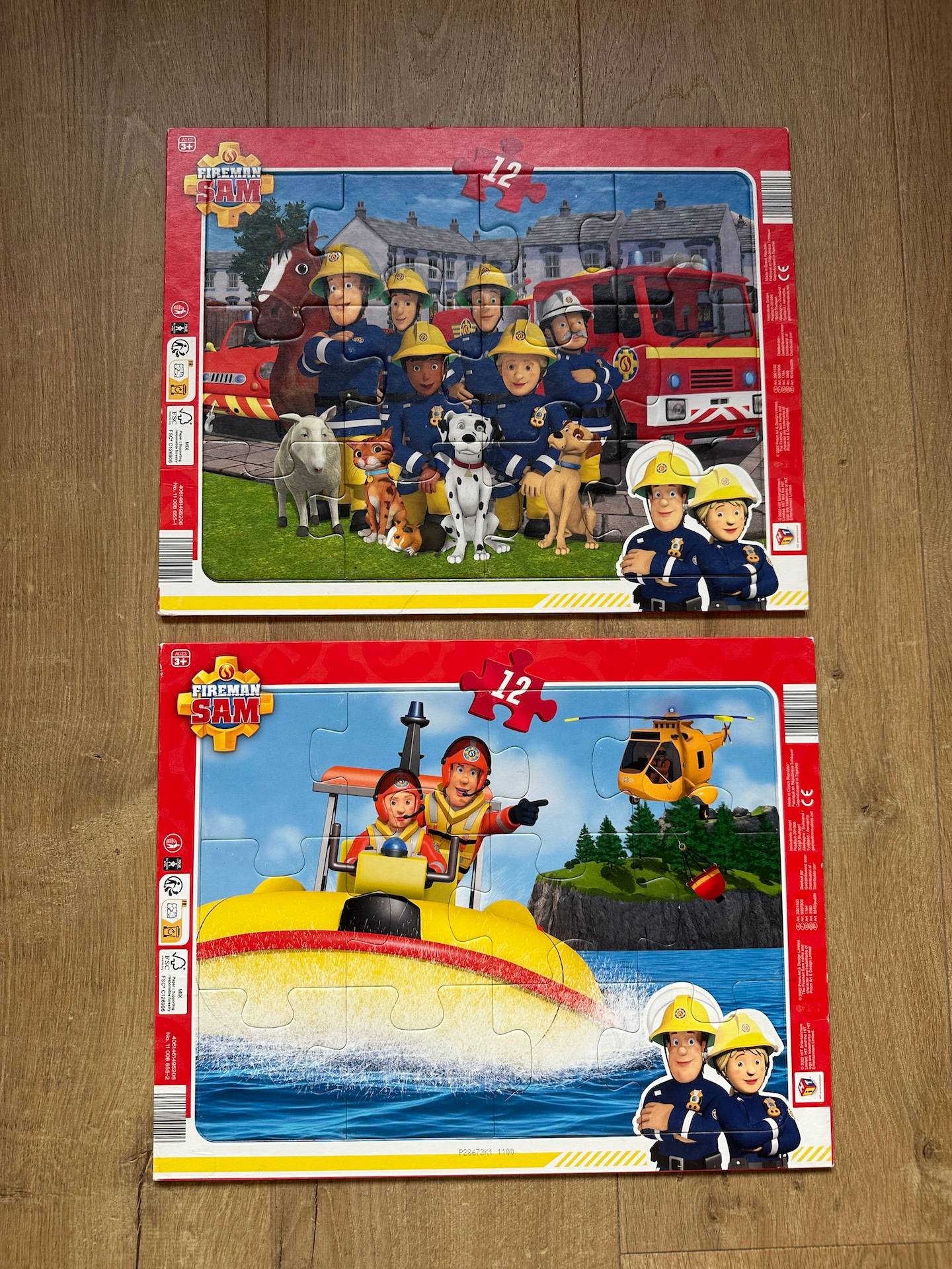 Vends 2 puzzles Sam le Pompier 12 pièces