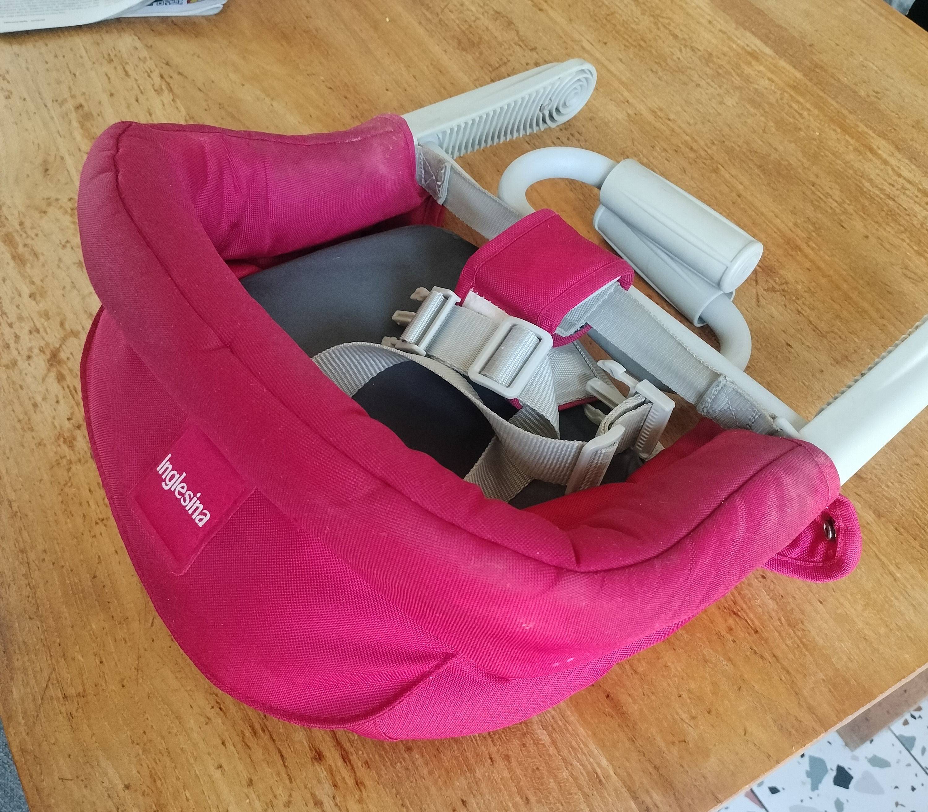 Vends siège de table pour enfants