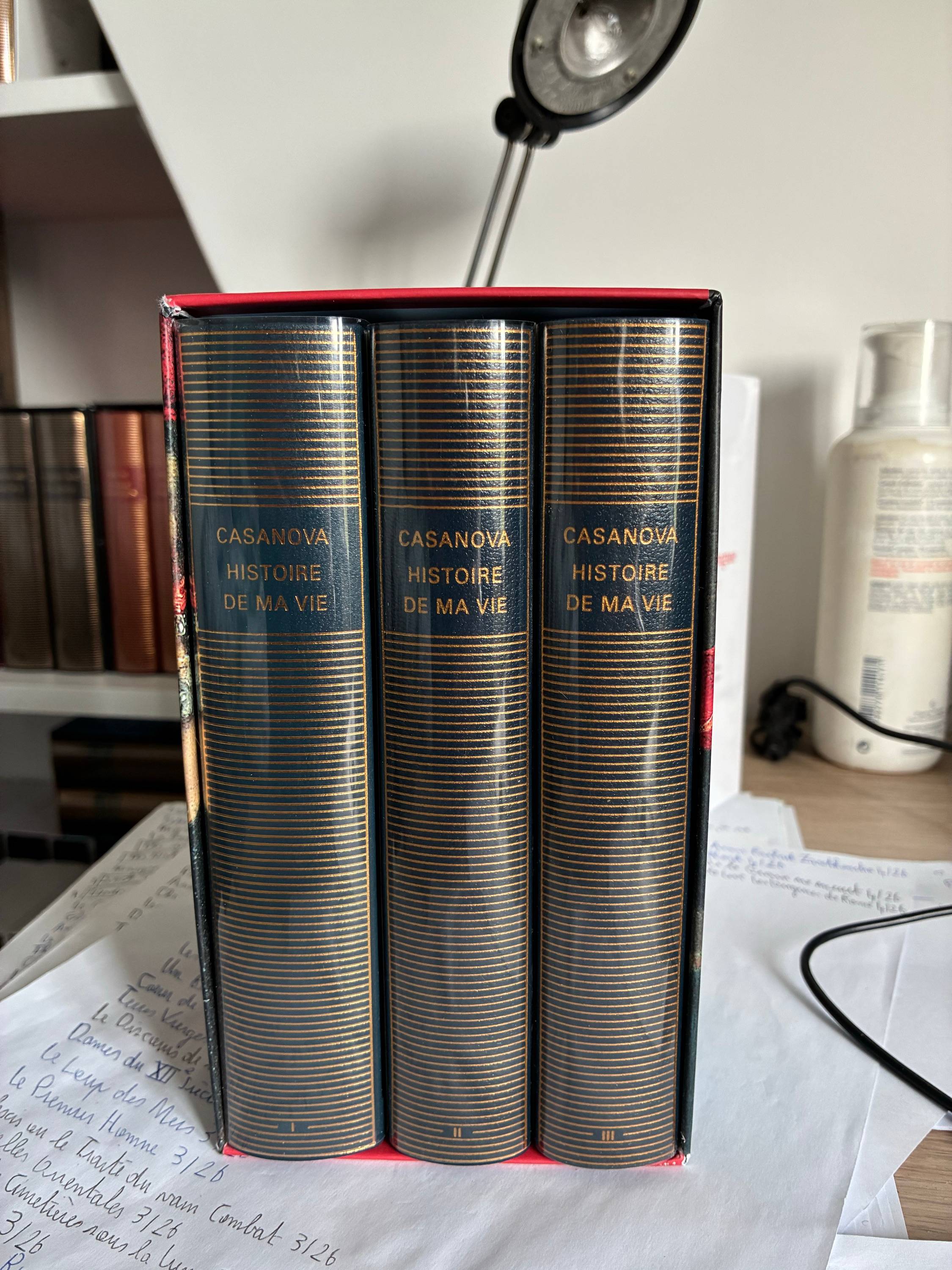 Vends coffret Pléiade Giacomo Casanova - Histoire de ma vie - coffret 3 volumes