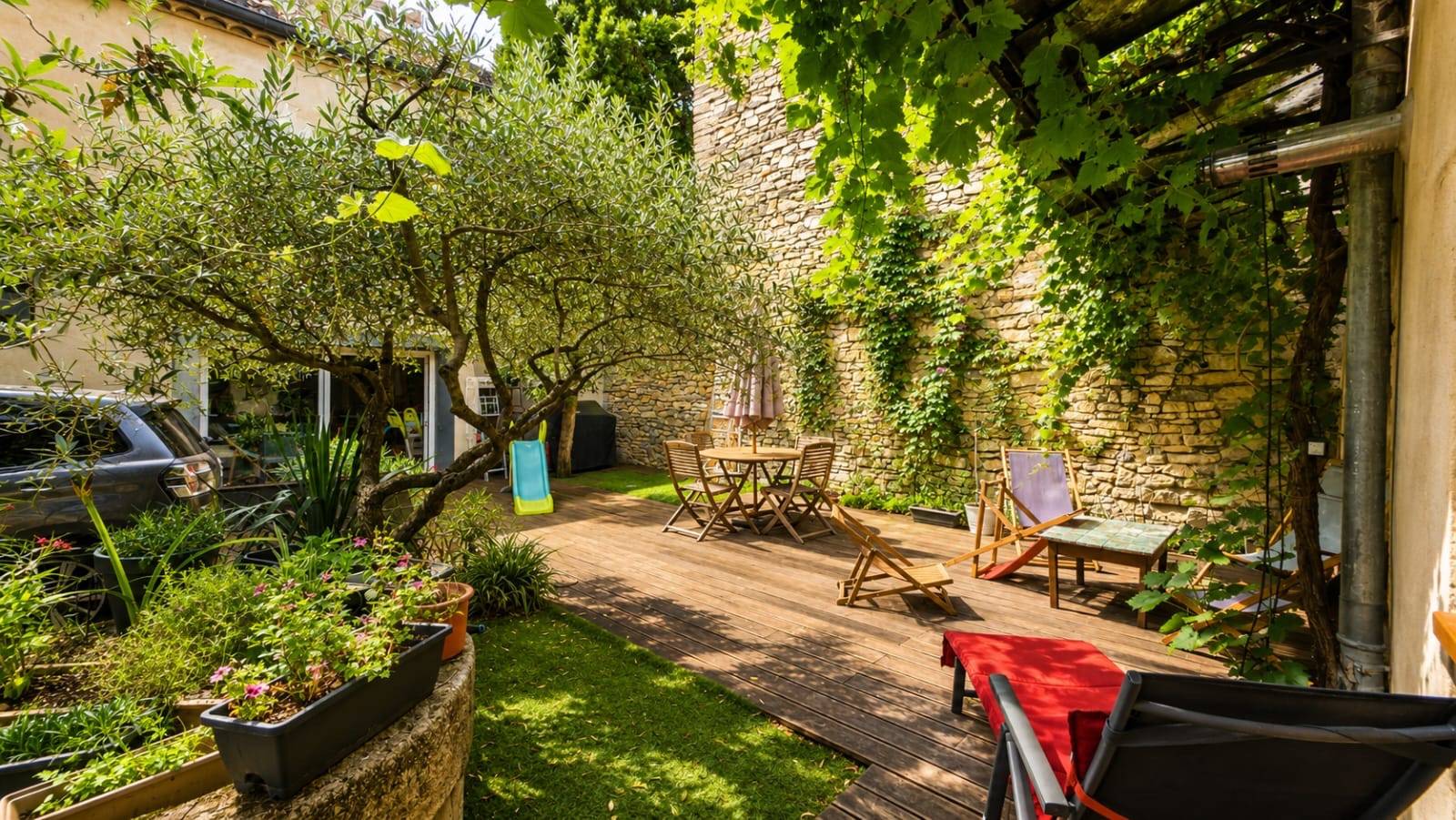 Loue maison de village de 190m², NIMES/Marguerittes, (10km de Nîmes)
