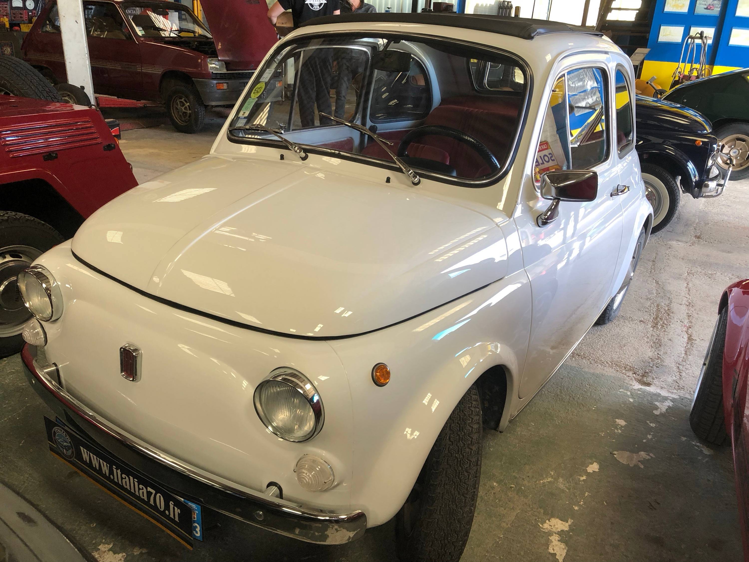 Vends Fiat 500 L 1968 entièrement révisée. Freins neufs, amortisseurs neufs, fluides, filtre ……