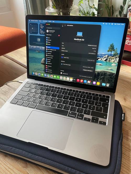 Vends MacBook Air M1 2020