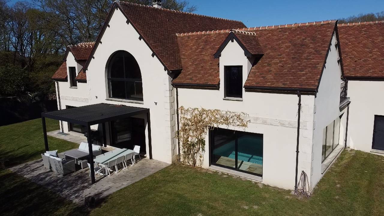 Vends maison moderne - 400m²