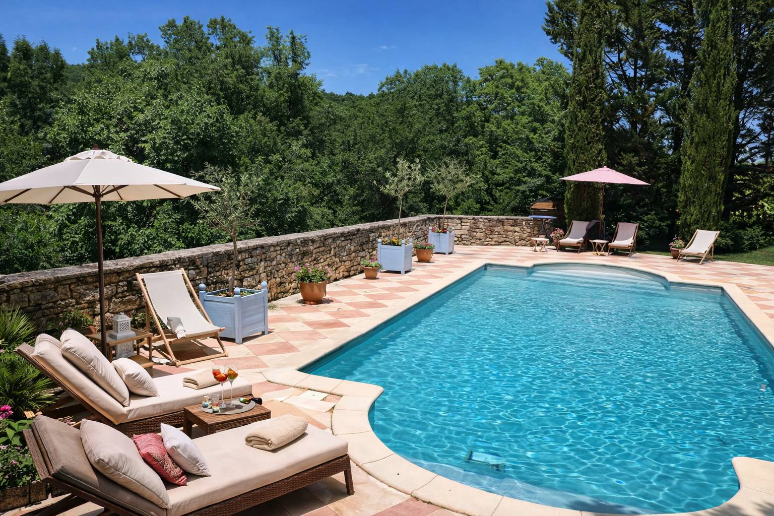 Loue gîte de charme au château de Cas (Espinas) - 2 couchages - Proche de Montauban et Tarn-et-Garonne