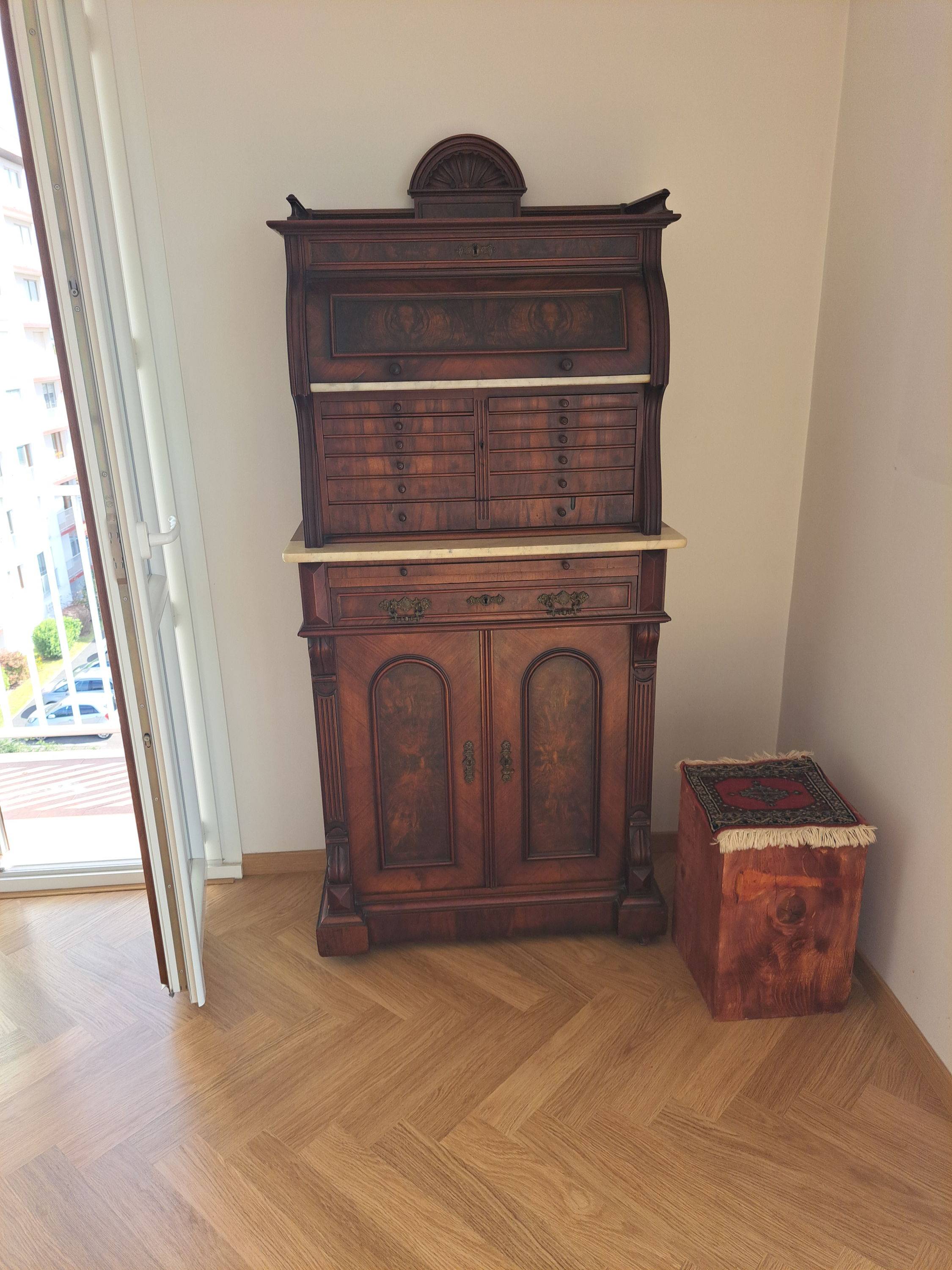 Vends meuble de dentisterie