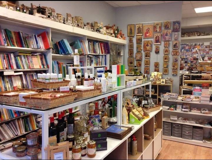 Cherche associé reprise librairie catholique