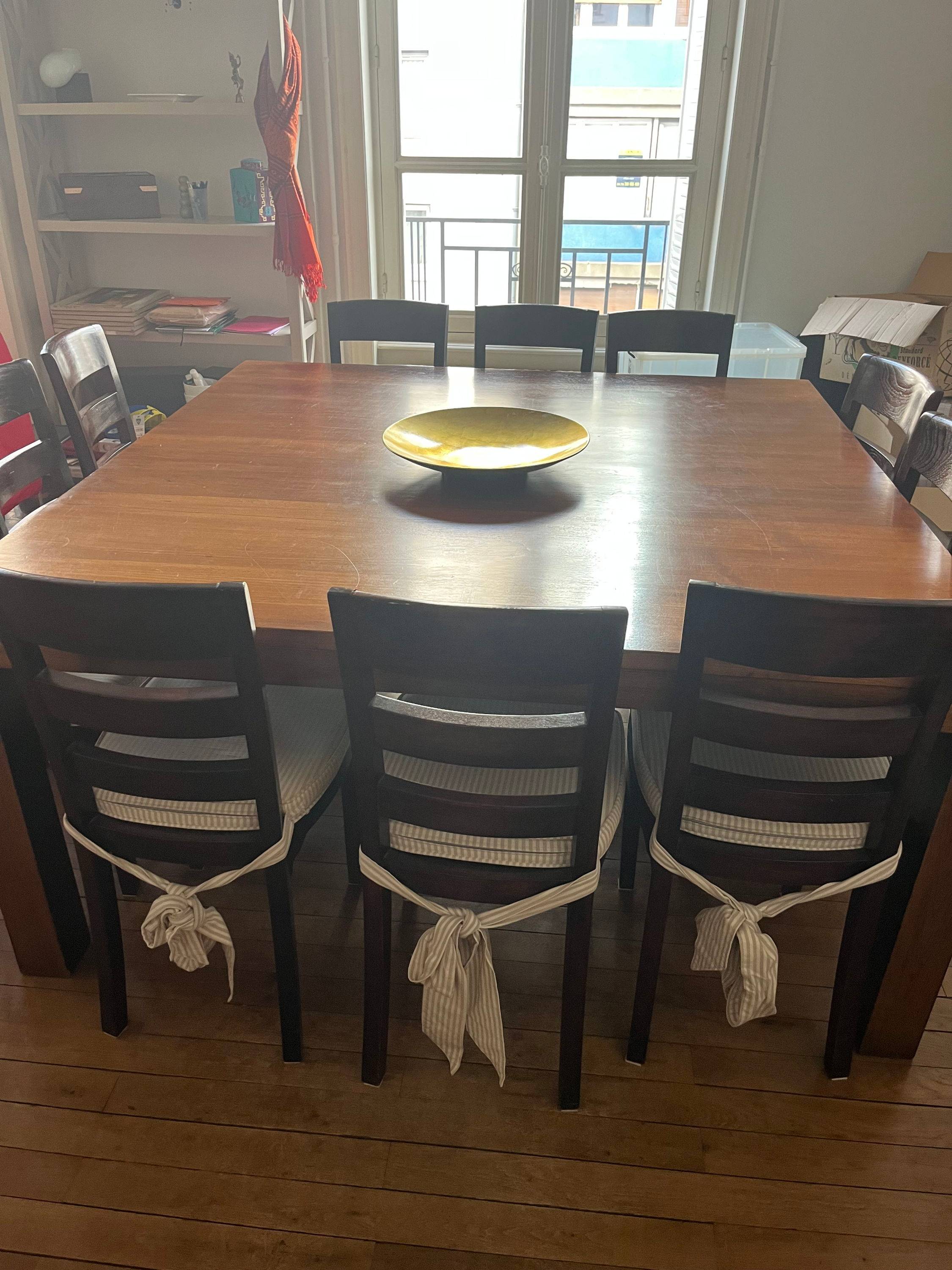 Vends grande table carrée en teck massif 170X170cm