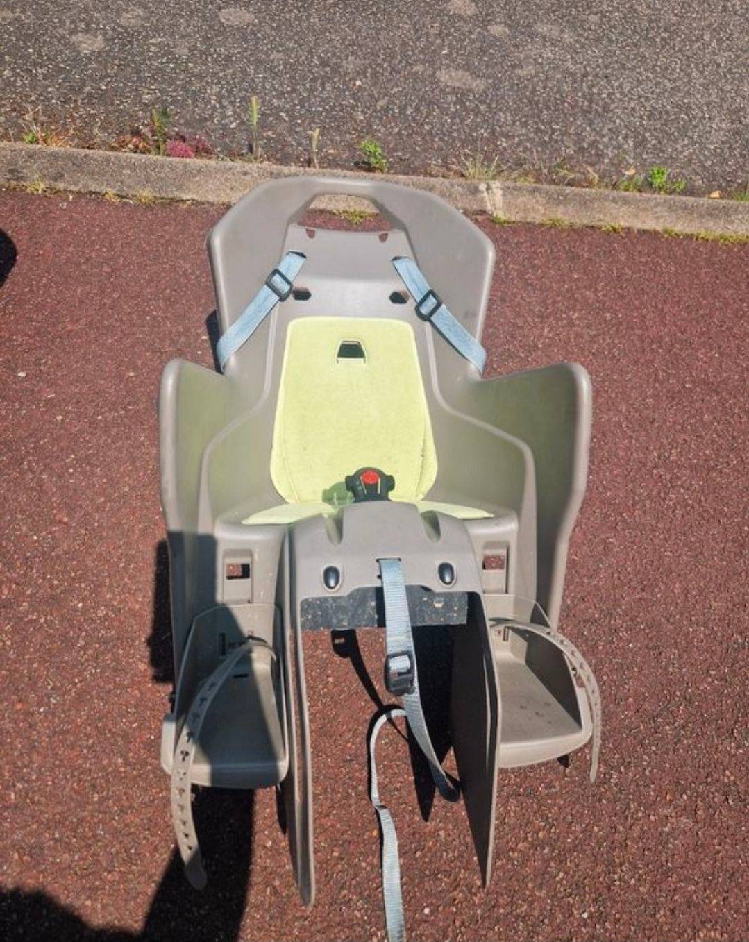 Donne siège vélo pour bébé