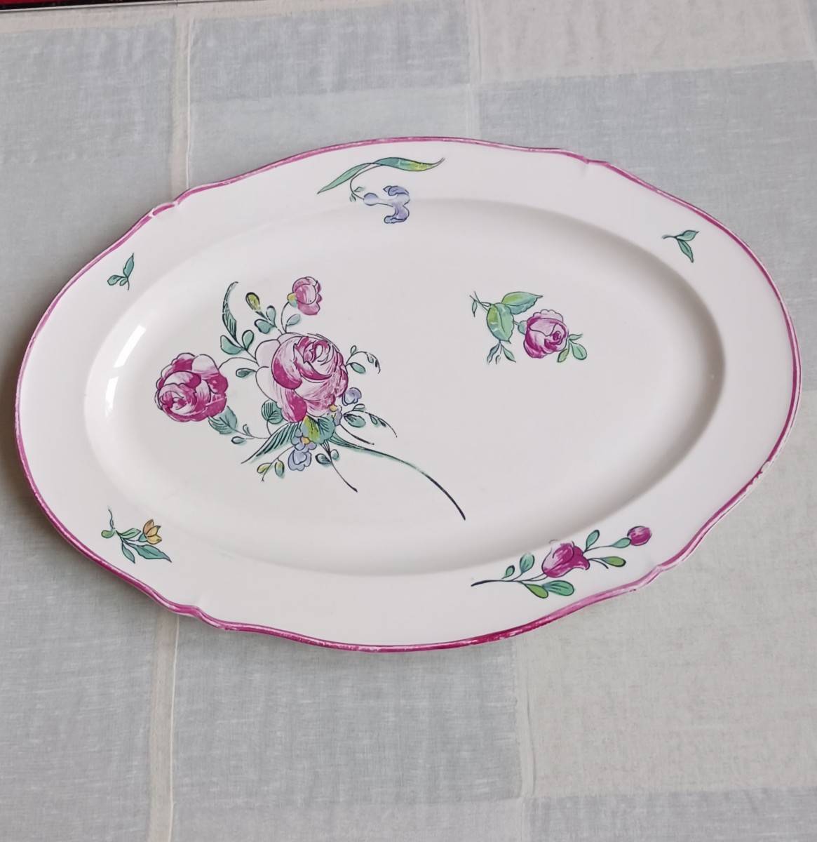 Plat ovale Gien