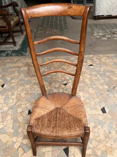 Vends chaise de nourrice ancienne