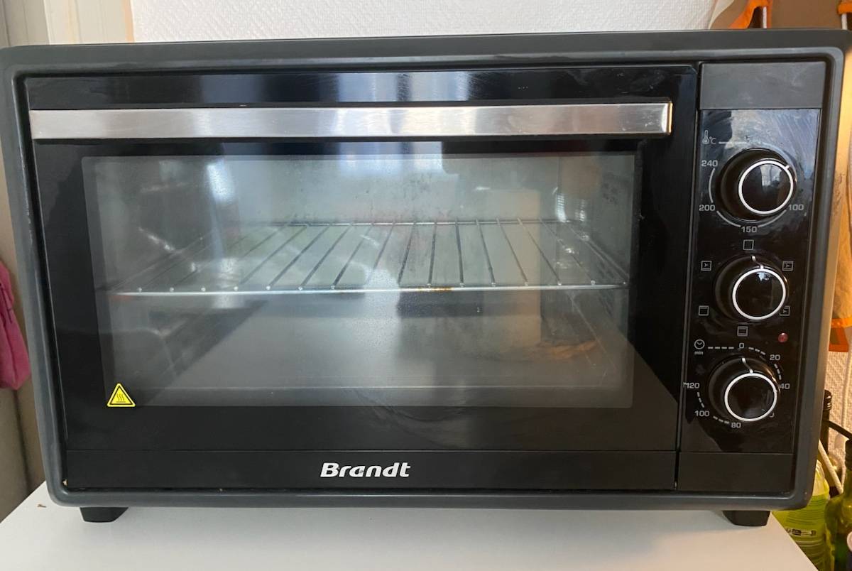 Vends four électrique