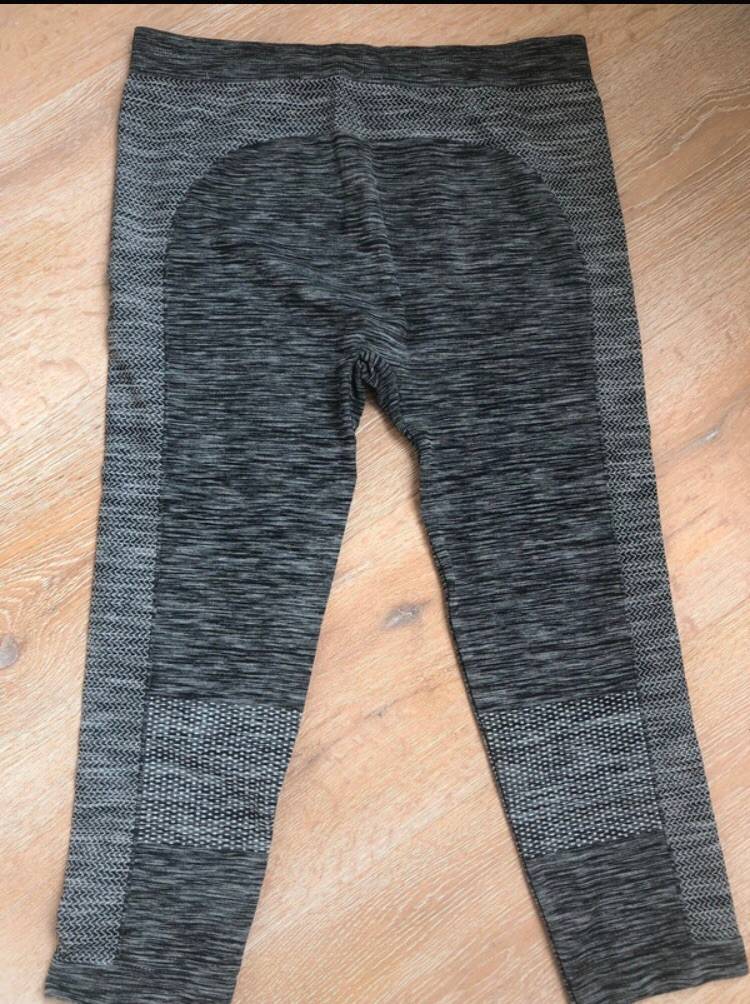 Vends legging et débardeur Lee Cooper TS/M
