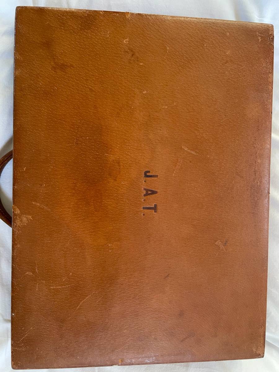 Nécessaire de toilette ancien