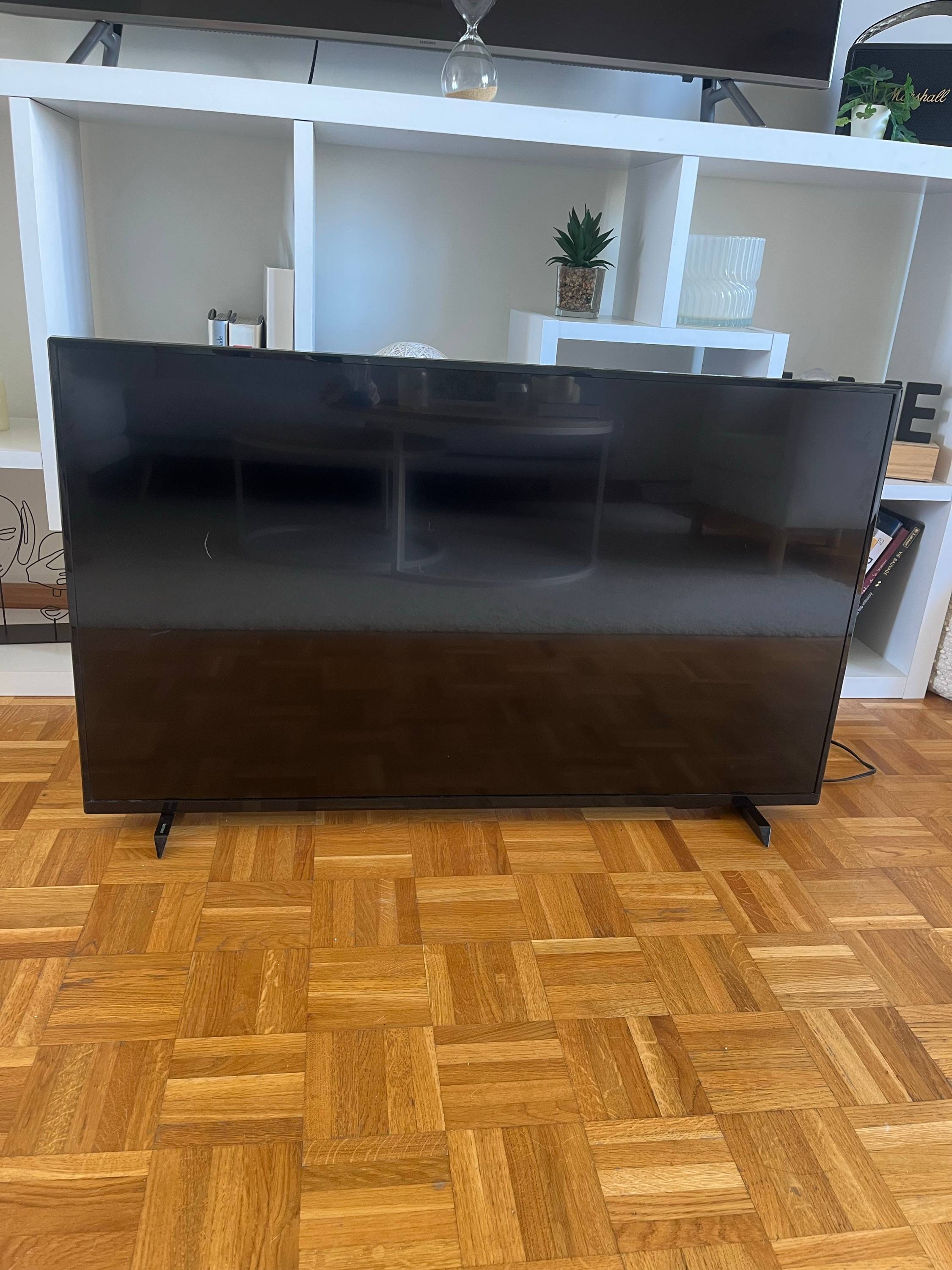 Vends téléviseur Philips Ambilight