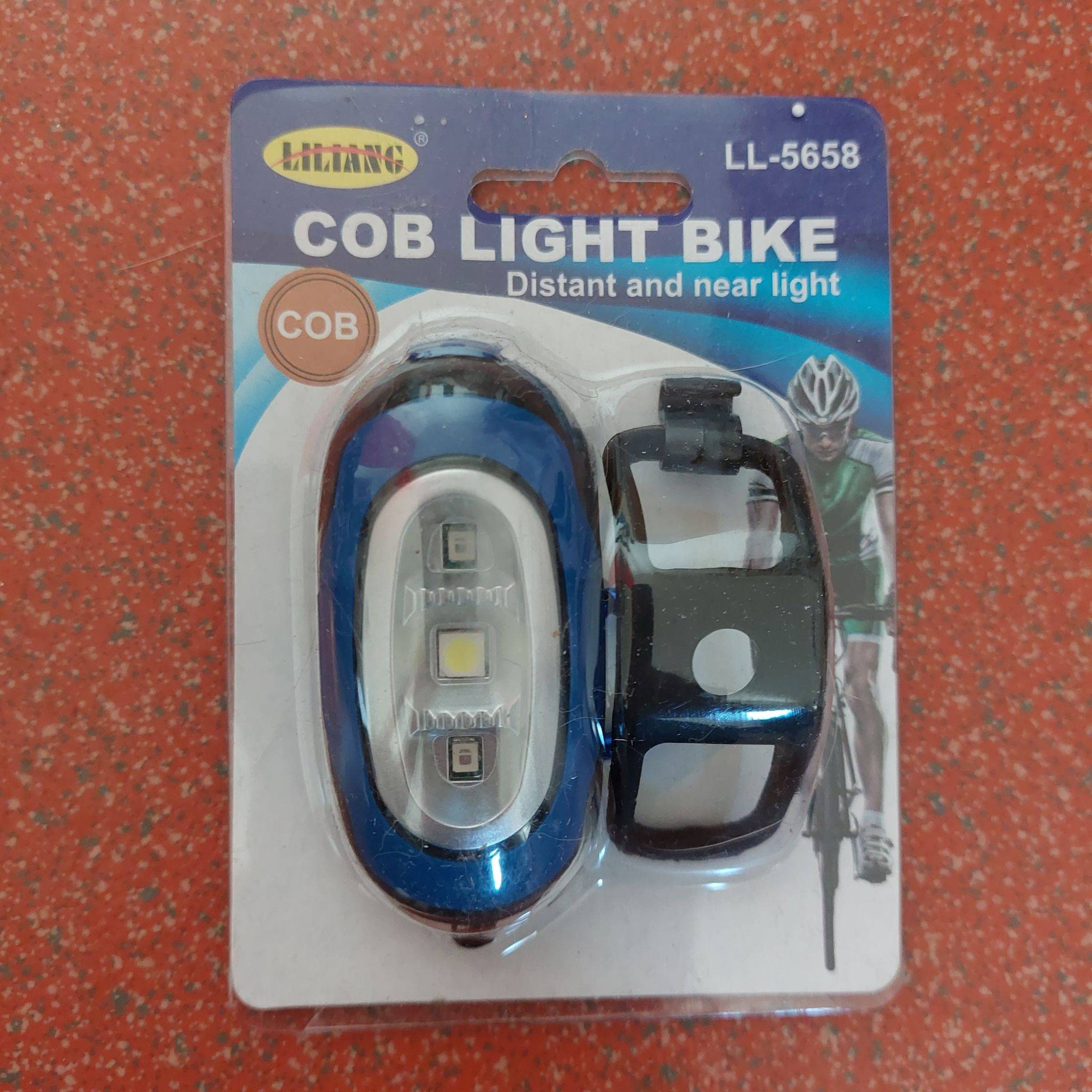 Lampe Led vélo vtt vtc 3 fonctions avant arrière