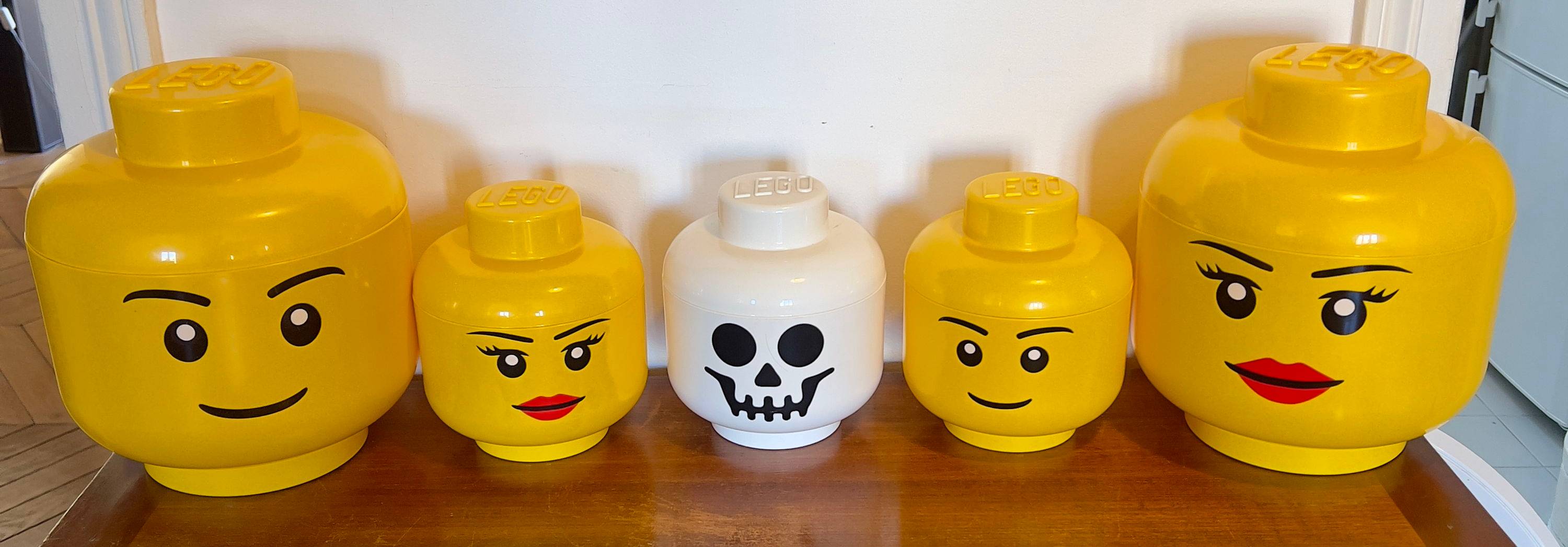 A vendre tête de rangement LEGO, moyennes et grandes tailles